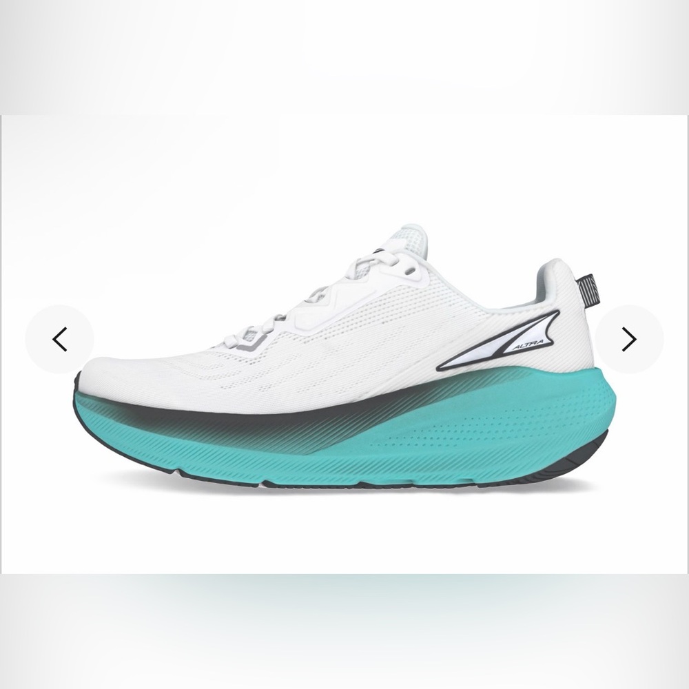 Altra WOMEN'S FWD VIA